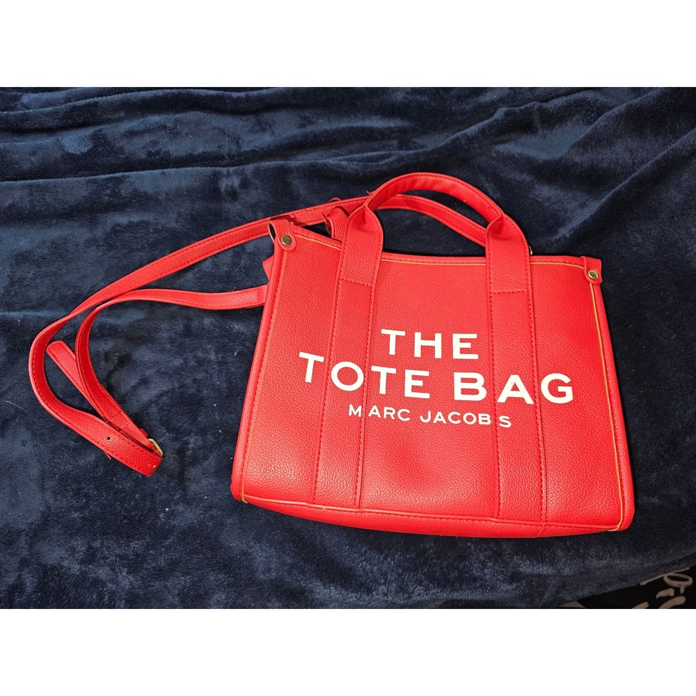 Marc Jacobs The Tote Bag Red Pebbled Leather Medium Crossbody Handbag